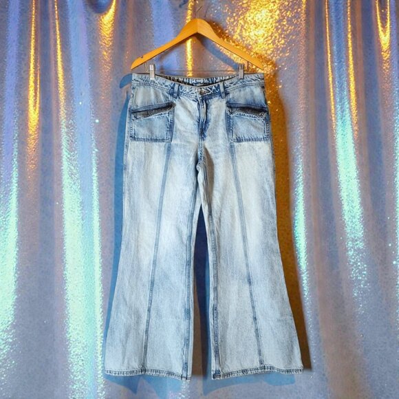 Divided Denim - H&M Divided Wide Leg Jeans Acid Wash Utility Cargo High Rise Y2K Skater Size 8